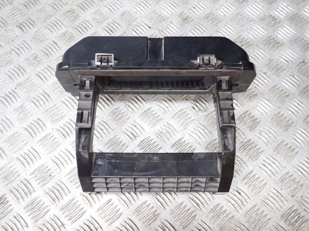 Mocowanie Uchwyt Komputera Ford F150 2021-