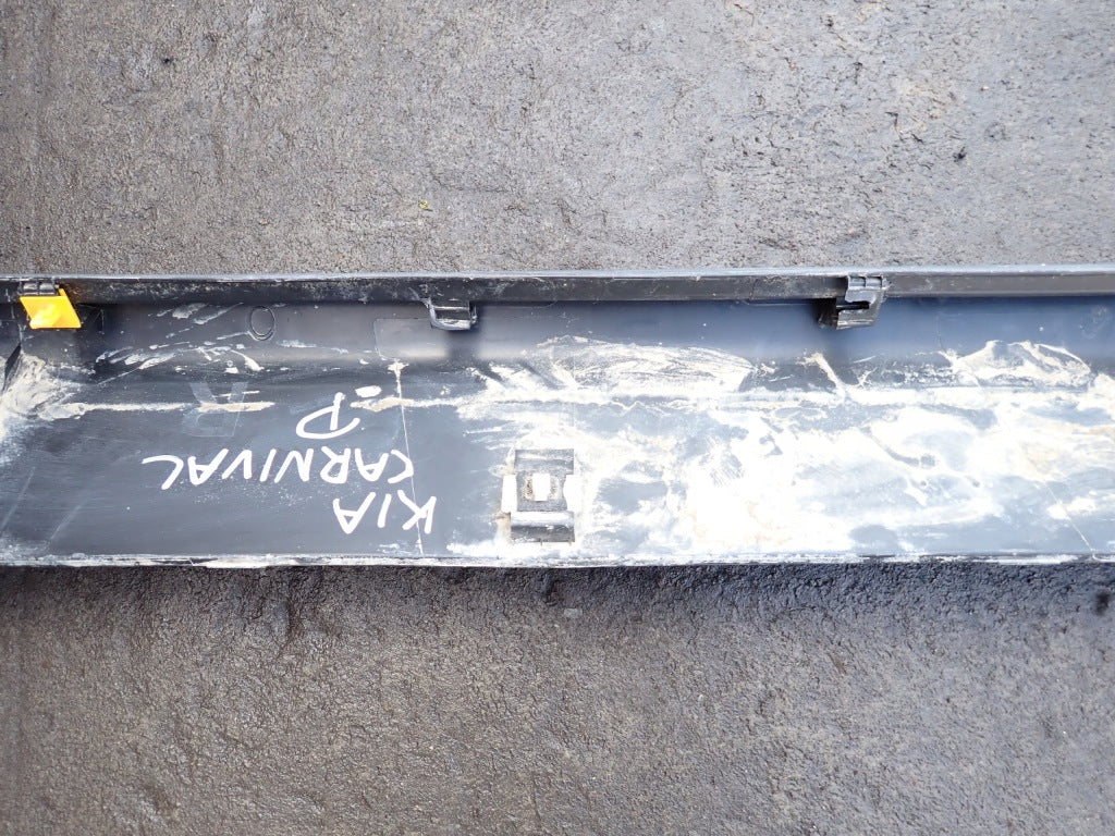 Right Door Sill Trim Kia Carnival LX KA4 2020-