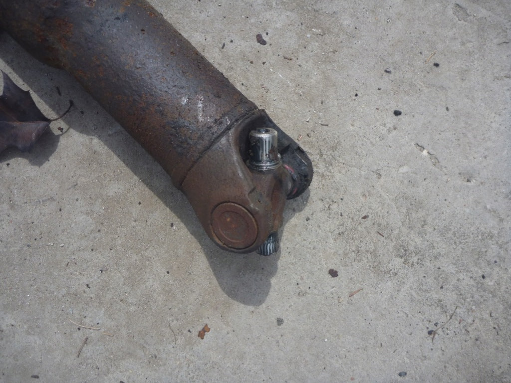 Rear Shaft Suburban Escalade ESV Yukon XL 2007-