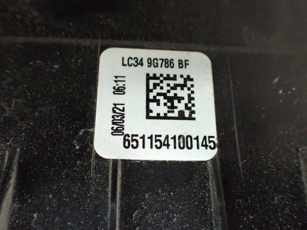 Obudowa filtra powietrza Ford F350 F250 6.2 4x4 2020, część marki Autolandparts, widoczna na zdjęciu.