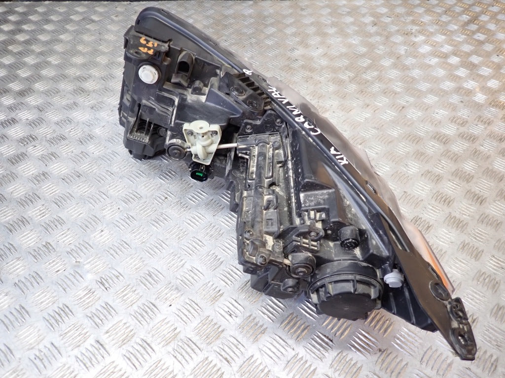 Lampa Prawa Przednia Przód Reflektor Prawy Kia Carnival LX 3.5 KA4 2020-