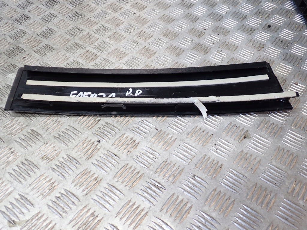 Listwa Drzwi Prawy Prawa Przód Przednia Ford F150 2021