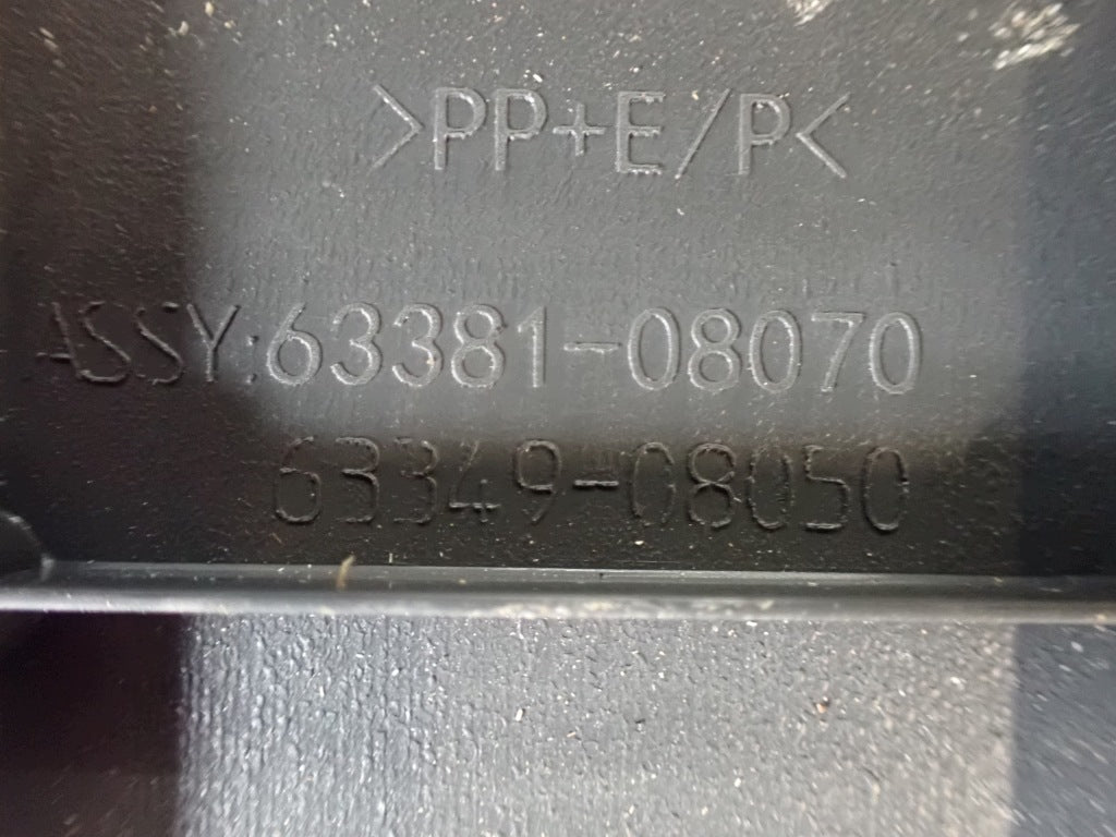 Osłona Podsufitki Dachu Tylna Toyota Sienna XL40 2021-