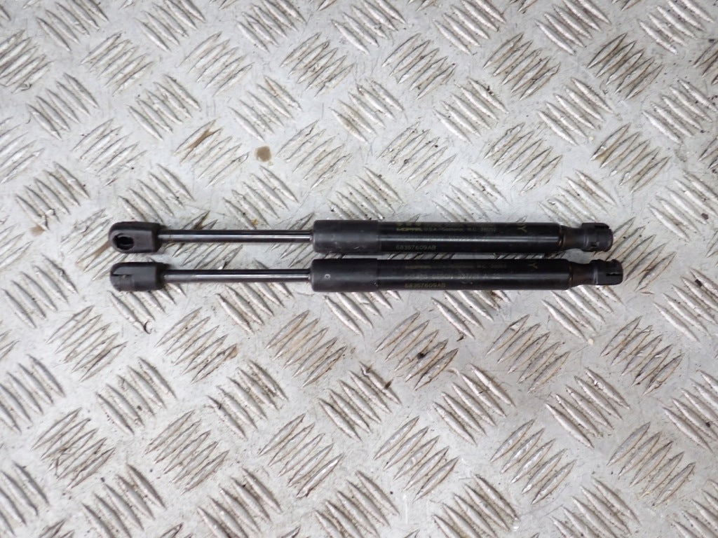 Telescopic Shock Absorber Hood Actuators PAIR Jeep Grand Cherokee WL 2021-
