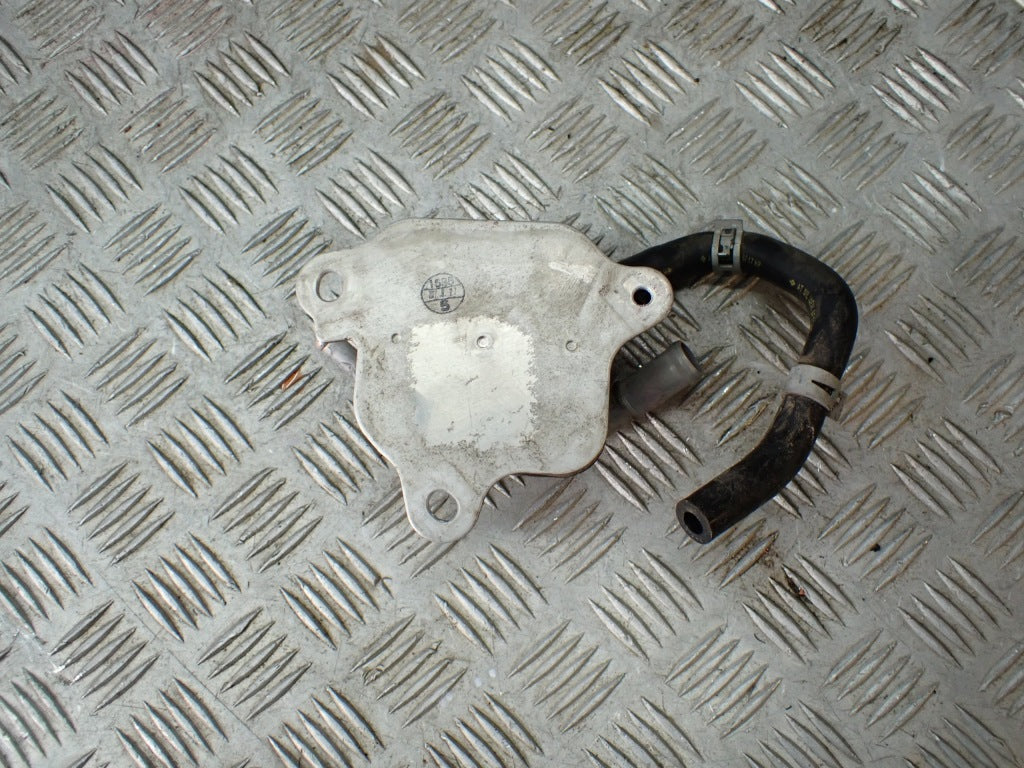 Chłodnia Chłodniczka Oleju Toyota Tundra 3.4 3.5 2022-