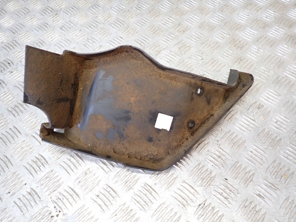 Osłona dolna Ford F150 3.5 2021- marki Autolandparts, widok na ochronną osłonę podwozia pojazdu.