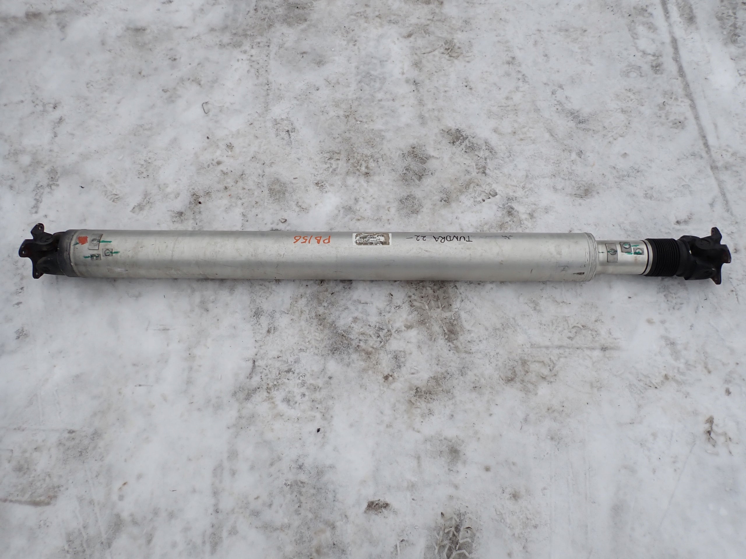 Wał Napędowy Toyota Tundra Hybrid 3.5 3.4 4x4 2022-