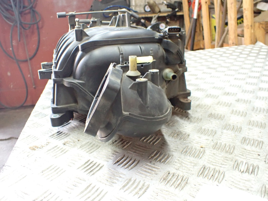 Intake Manifold Toyota Tundra Sequoia Land Cruiser 200 Lexus GX460 4.6 2014