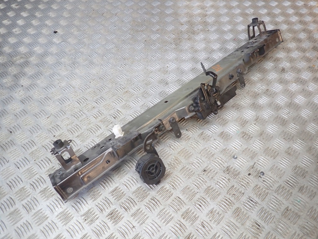 Wzmocnienie Górne Chłodnic Toyota Sienna XL40 2021-