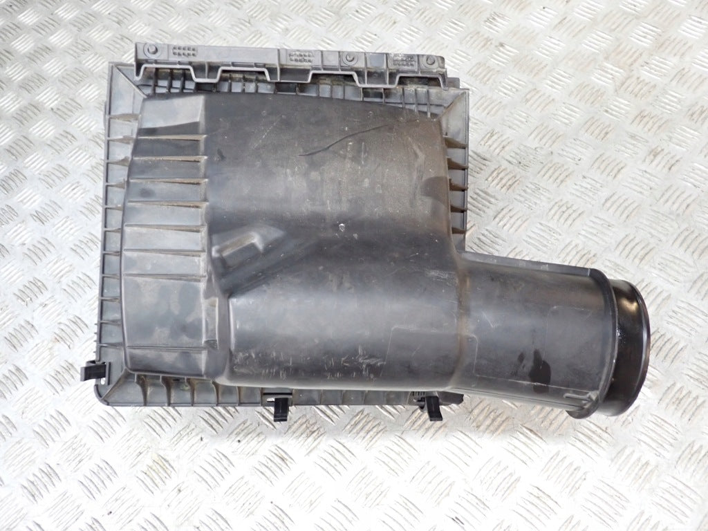 Obudowa filtra powietrza do Ford F-350 F-250 6.2 4x4 z 2020 roku, czarna, z elementami mocującymi od Autolandparts