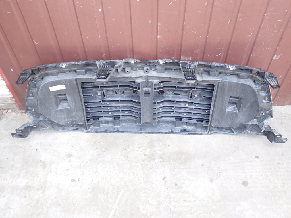 Atrapa Grill Chrome Dodge Ram V Laramie 2019-