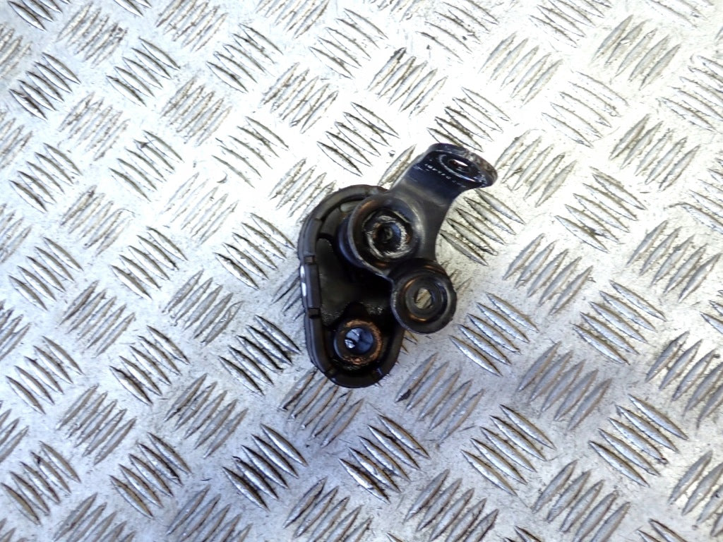 Wieszak Mocowanie Uchwyt Tłumika Chevrolet Corvette C8 2020-