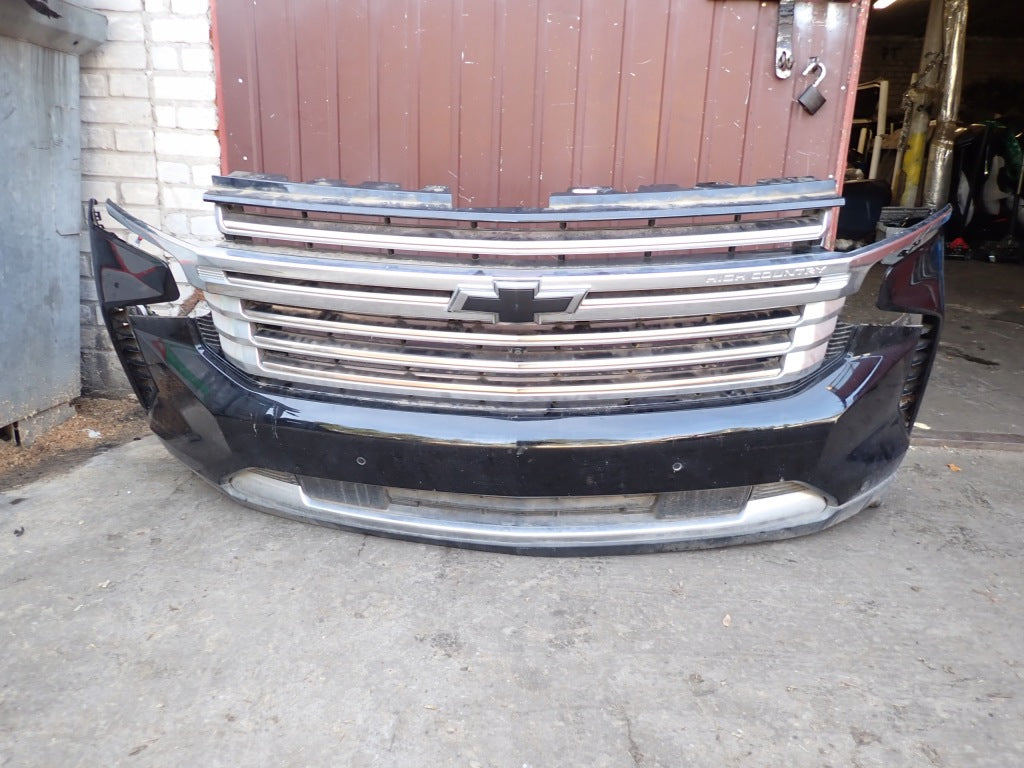 Zderzak Przedni Kpl. Atrapa Grill PDC Kamera Chevrolet Suburban Tahoe 2021-