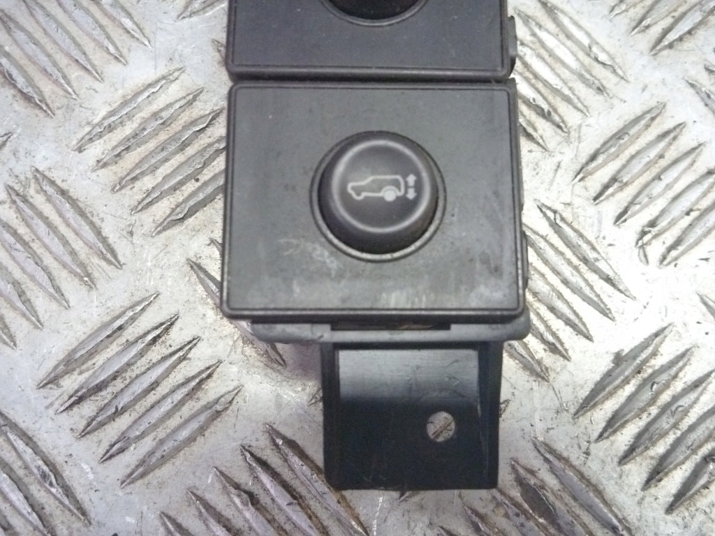Panel Przełącznik Włącznik Hummer H2 2005