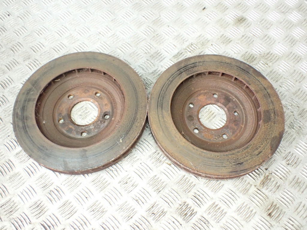 Tarcze Hamulcowe Przód Przednie Para Chevrolet Corvette C5 2001