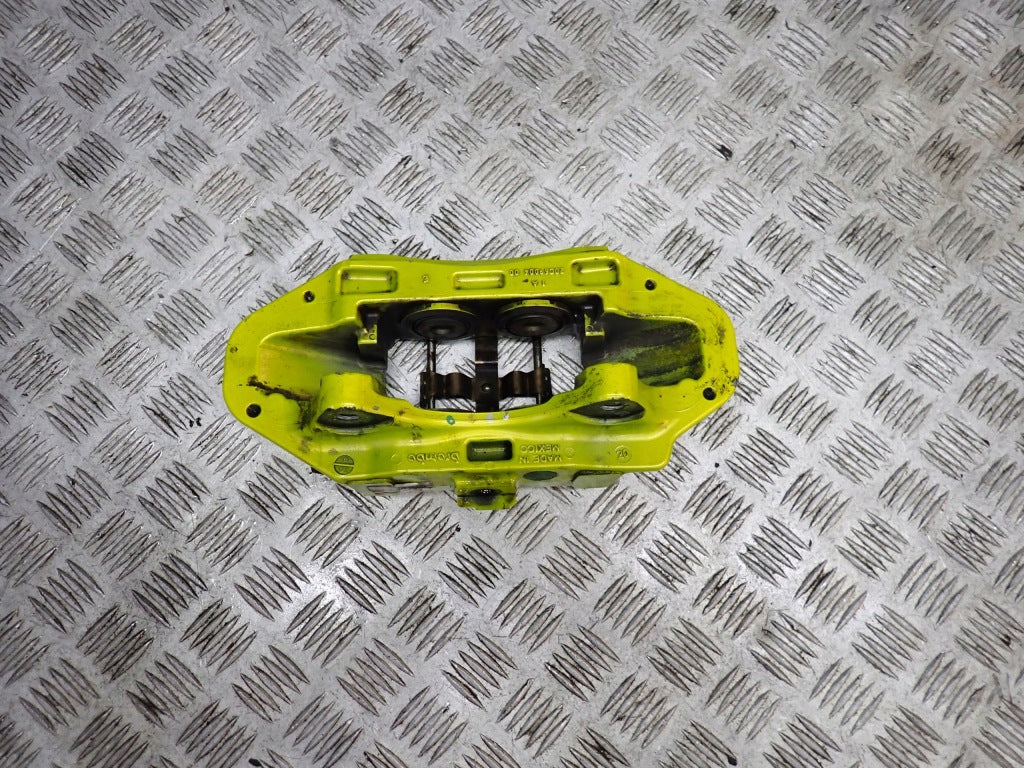 Zacisk Tylny Tył Chevrolet Corvette C8 Z51 2020-