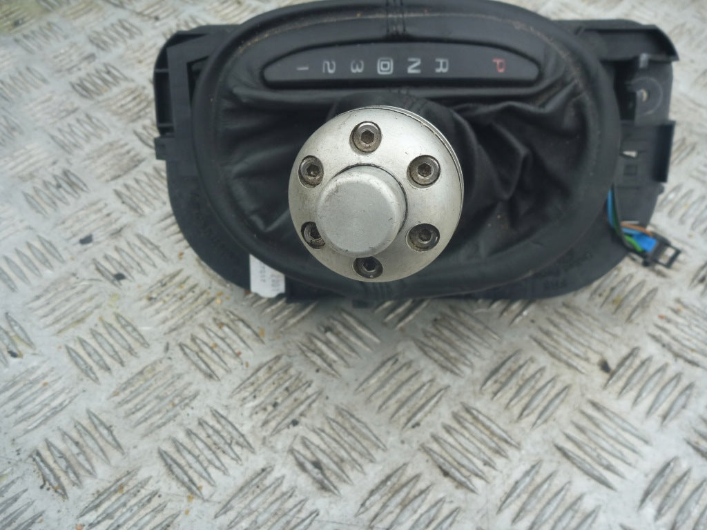Gear Selector Knob Chevrolet Corvette C5 2001