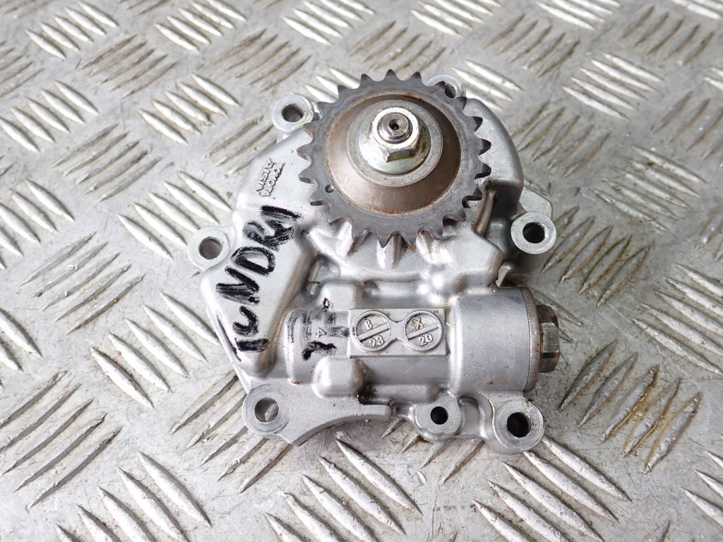 Pompa Oleju Toyota Tundra Sequoia 3.4 3.5 2022-