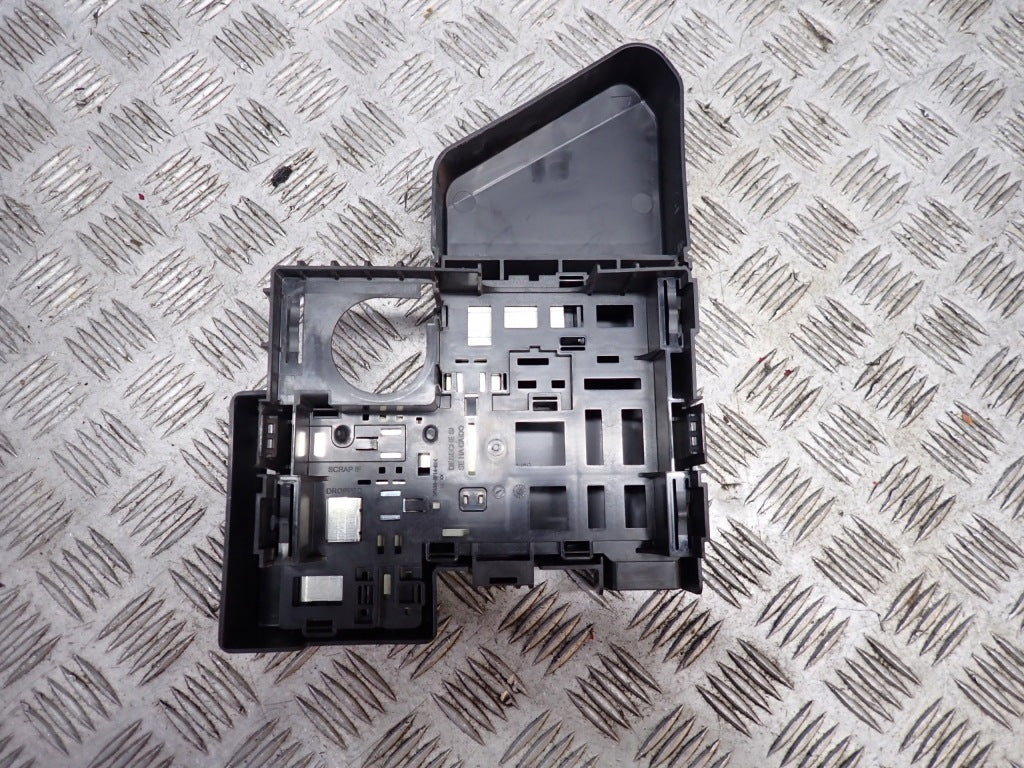 Fuse Terminals PLUS Ford Explorer 3.0 ST 2020-