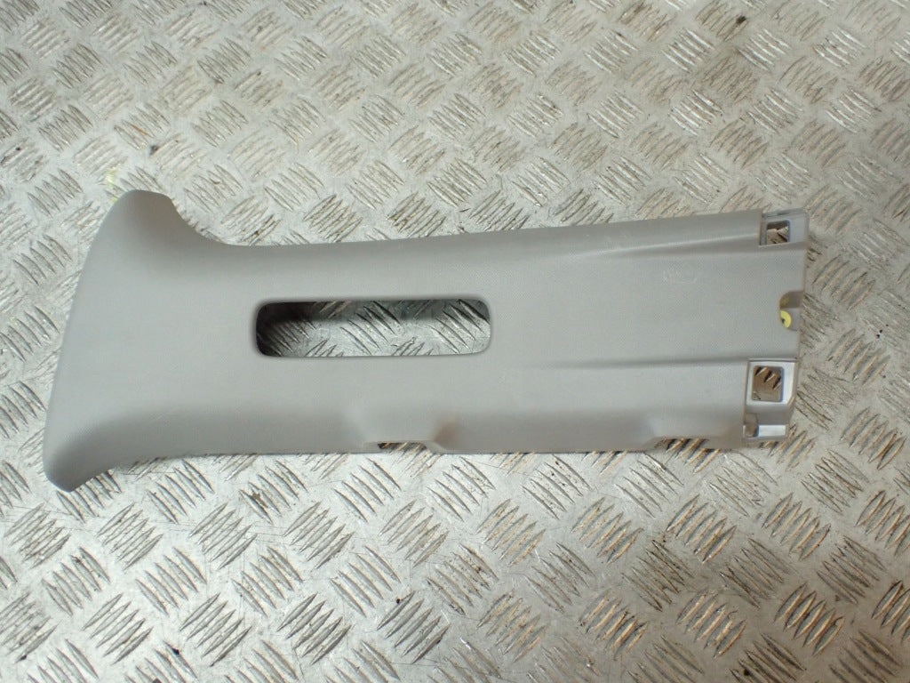 Upper Left B-pillar Trim Panel, Centre Left, 2020 Honda Odyssey