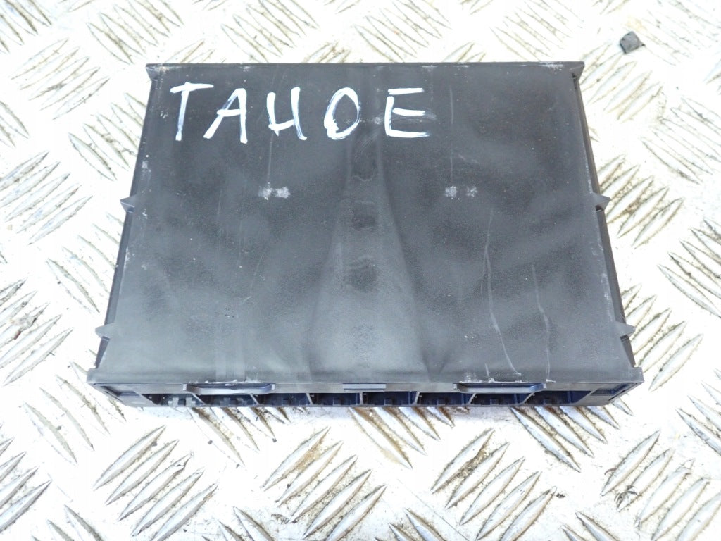 Comfort Module BCM Chevrolet Tahoe GMC Yukon 2021-