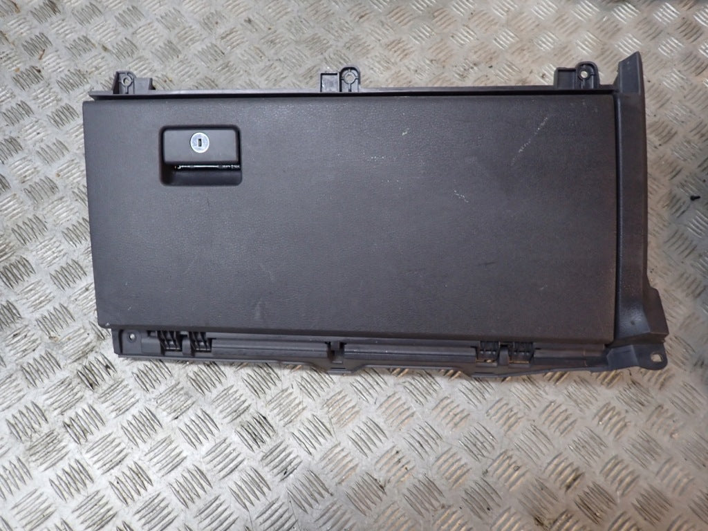Passenger Compartment Toyota Sienna XL40 2021
