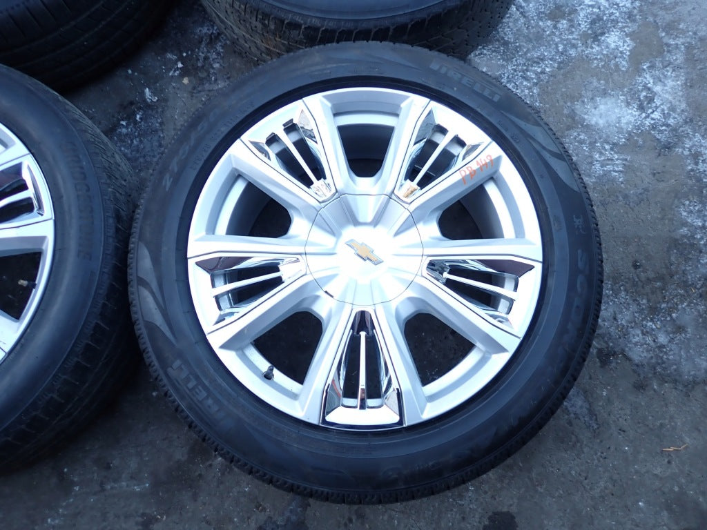 Koła Felgi Alufelgi 22 Opony 275/50 R22 Chevrolet Tahoe Suburban SIlverado