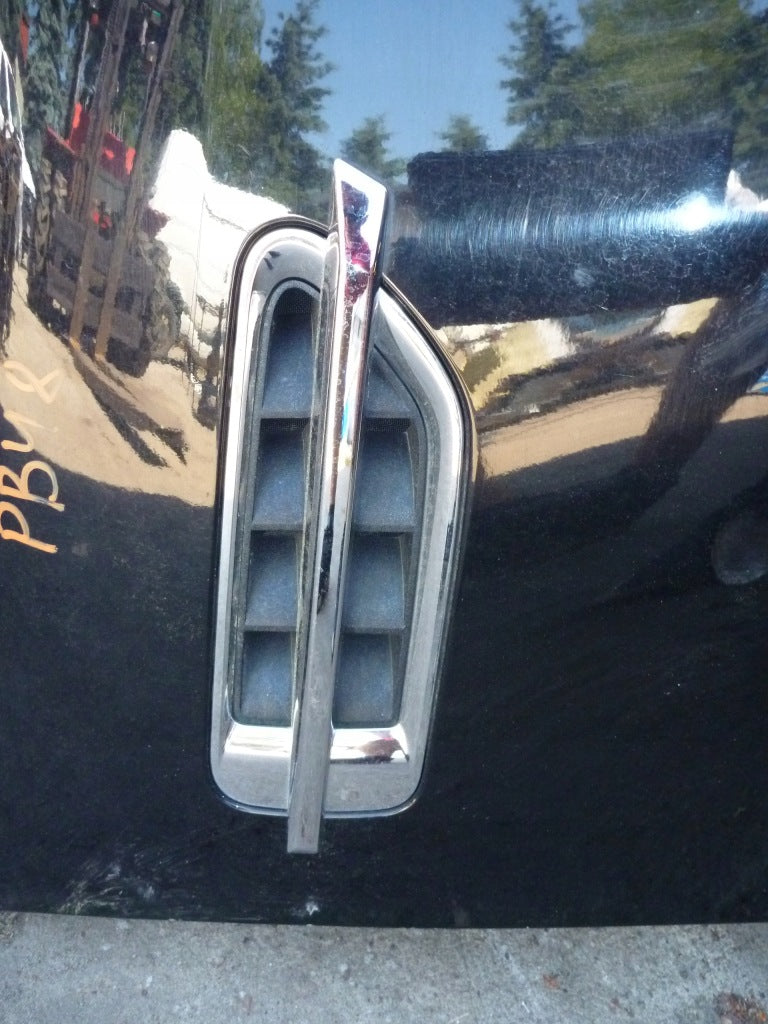 Kratka Błotnika Chrom Prawy Cadillac Escalade 2007