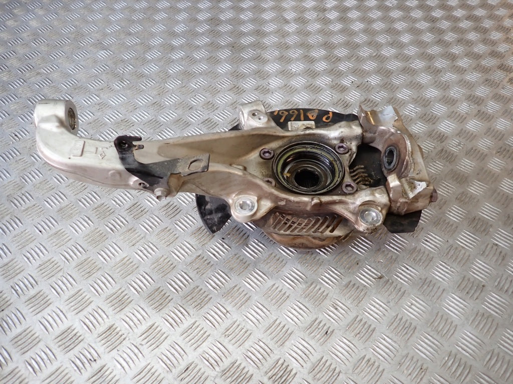 Zwrotnica Kpl. Piasta Lewa Toyota Tundra Sequoia SR5 TRD 4x4 2022-