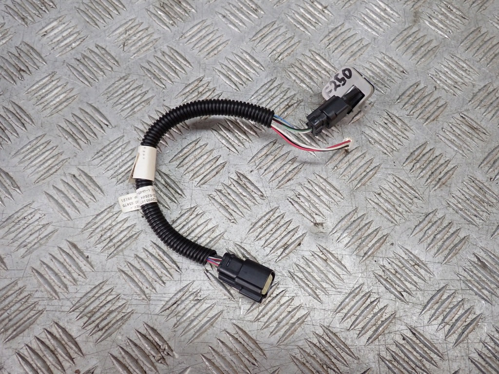 Kamera cofania tylna do Ford F350 F250 Super Duty 2021, marki Autolandparts, widoczna na zdjęciu.