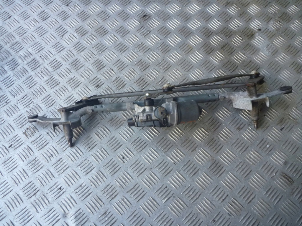 2017 Cadillac XT5 Wiper Motor Mechanism