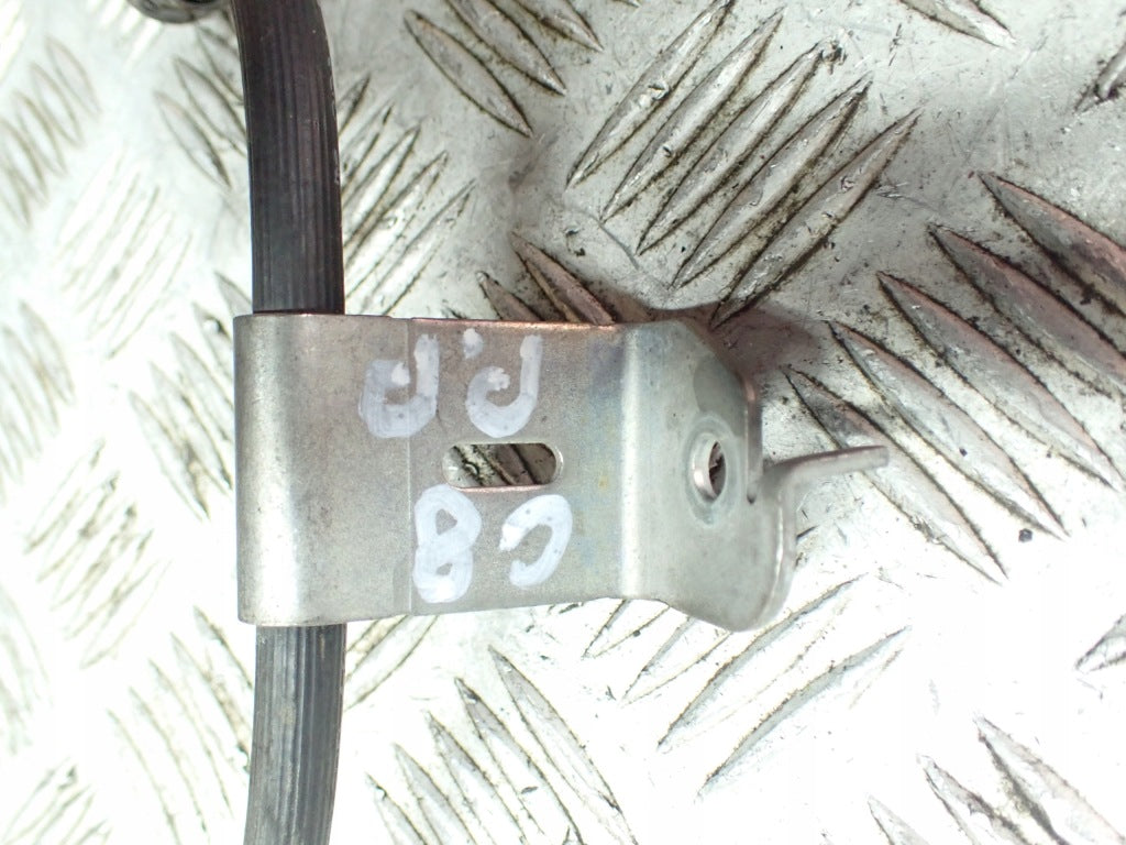 Przewód Wąż Wężyk Zacisku Przedniego Hamulcowy Chevrolet Corvette C8 2020-