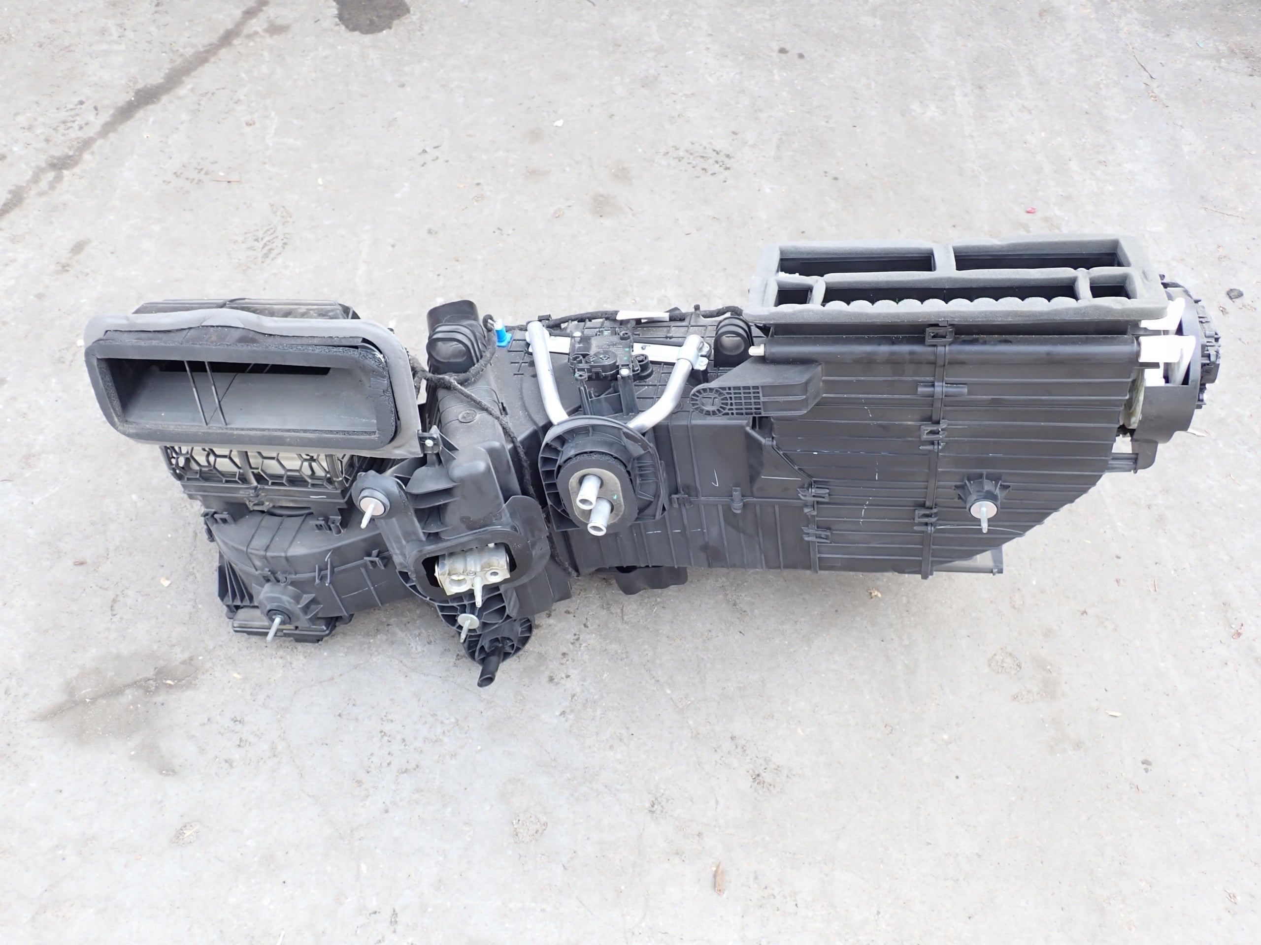 Nagrzewnica KPL Dodge RAM V Limited 2019-