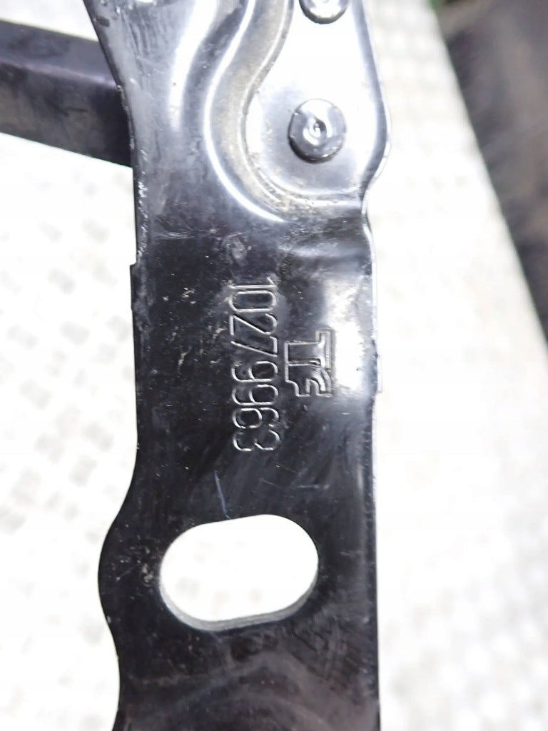 Hood Hinges Pair Chevrolet Corvette C5