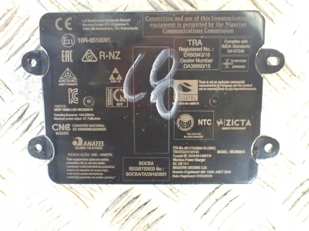 Moduł Ładowania Telefonu Ładowarka Indukcyjna Chevrolet Corvette C8 2020