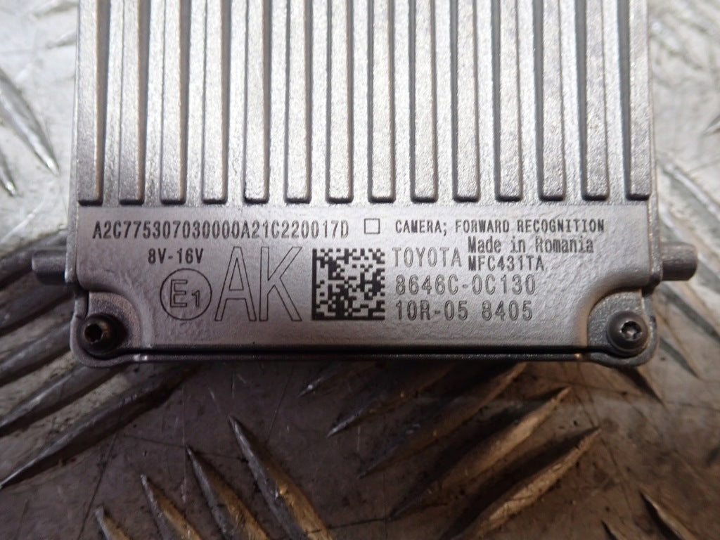 Kamera Szyby Przedniej Przednia Przód Asystent Pasa Ruchu Toyota Tundra 22-