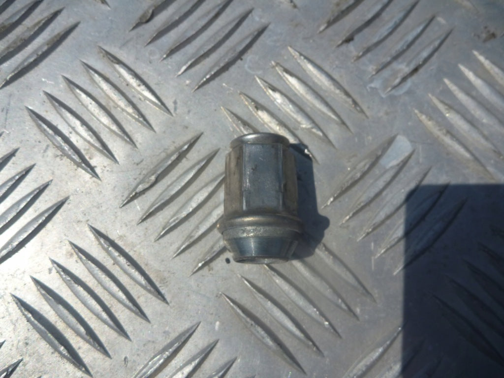 Wheel Nut Chevrolet Corvette C7 2014-