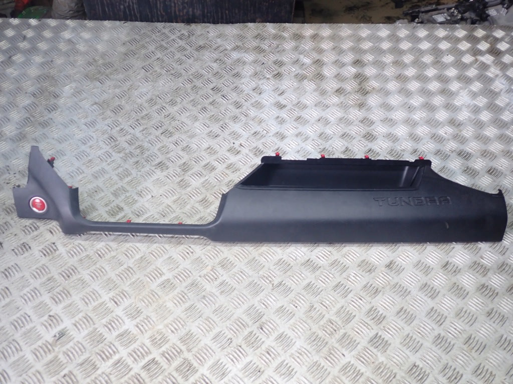 Panel Dekor Osłona Deski Toyota Tundra 2022-