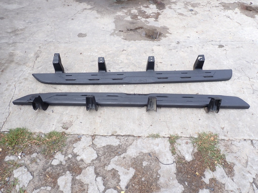 Stopnie Progi PARA Toyota Tundra Crew Cab TRD Pro 3.4 4x4 2022-