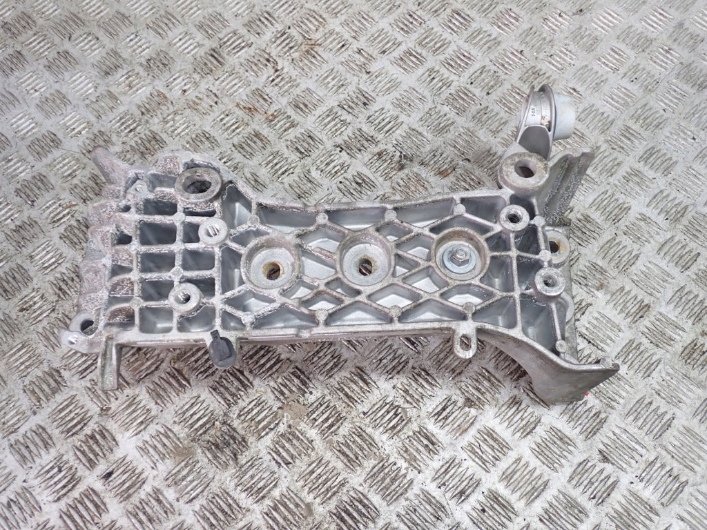 Łapa Podpora Skrzyni Jeep Grand Cherokee WL 2.0 4XE 2021-