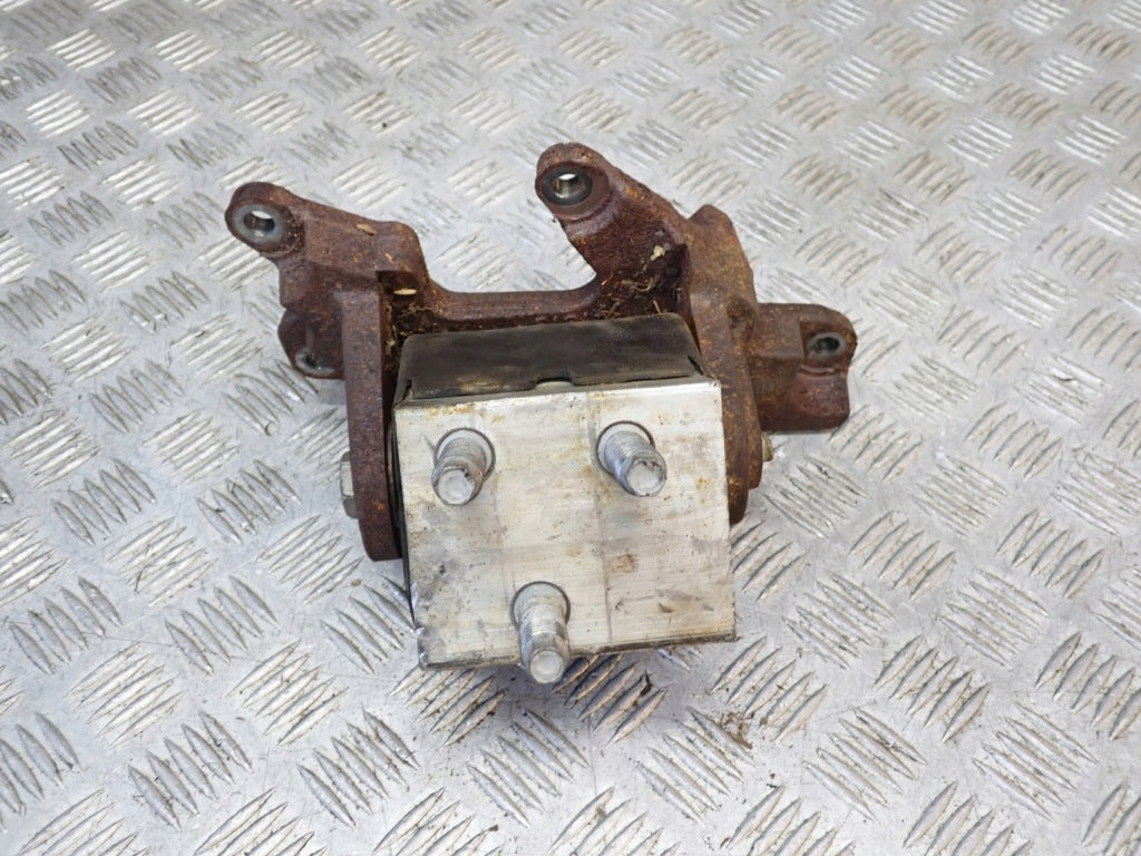 Łapa Mocowanie Silnika Prawa Ford F350 F250 6.2 4x4 SuperDuty 2021