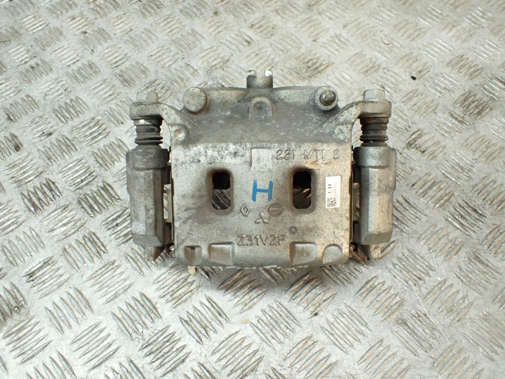Zacisk Hamulcowy Lewy Przedni Infiniti QX60 Nissan Pathfinder Murano 2022