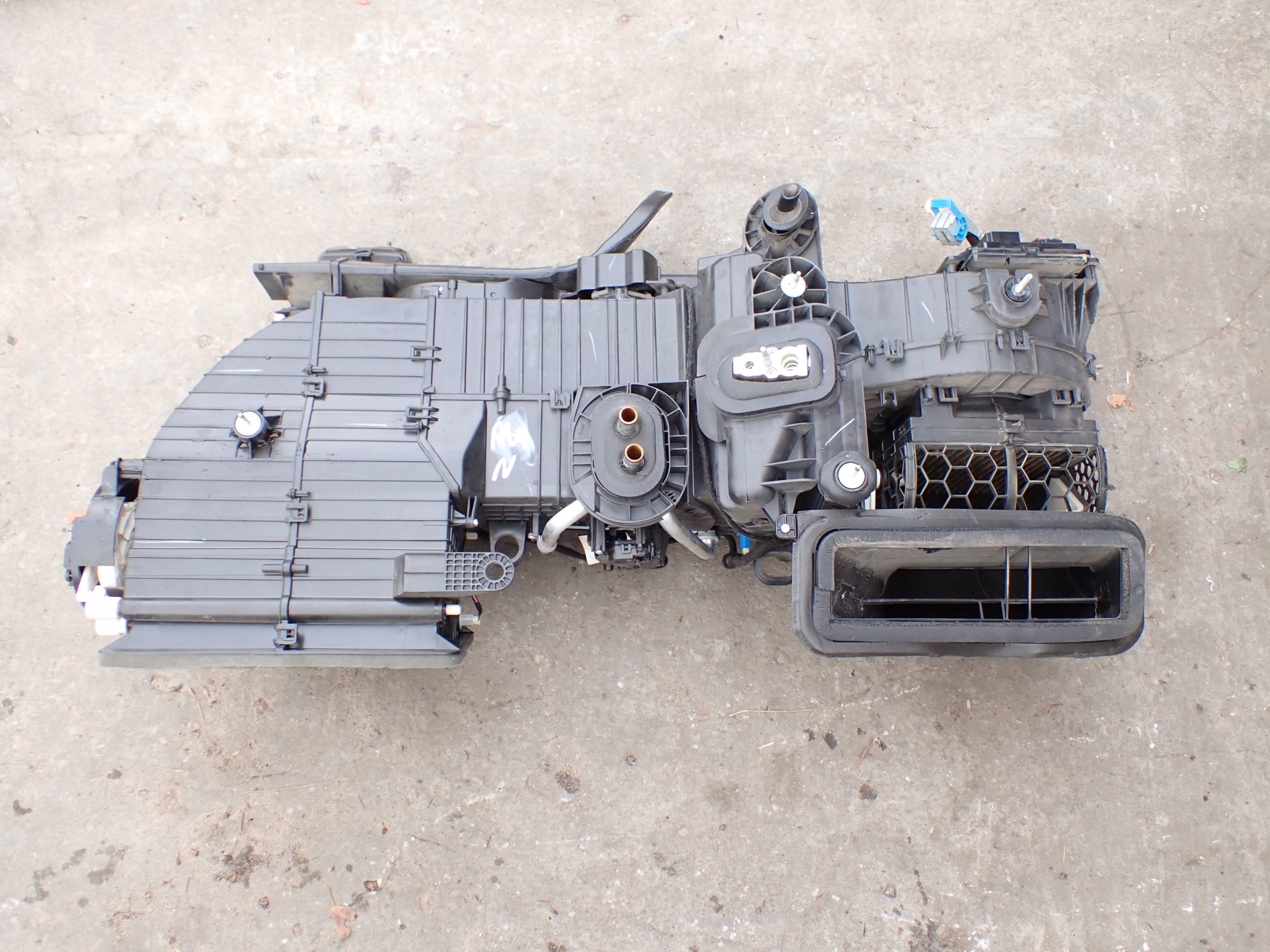 Nagrzewnica KPL Dodge RAM V Limited 2019-