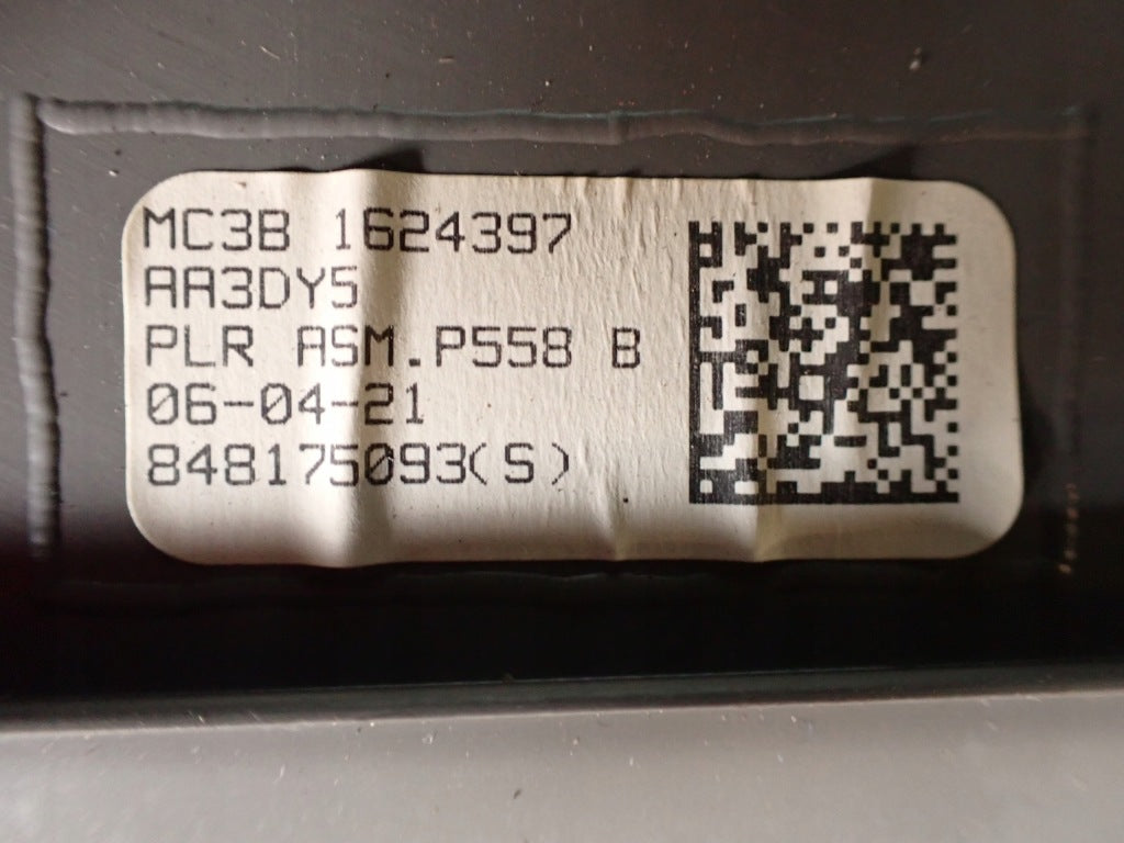 Osłona słupka środkowego do Ford F350 F250 6.2 4x4 z 2021 roku, części samochodowe marki Autolandparts.