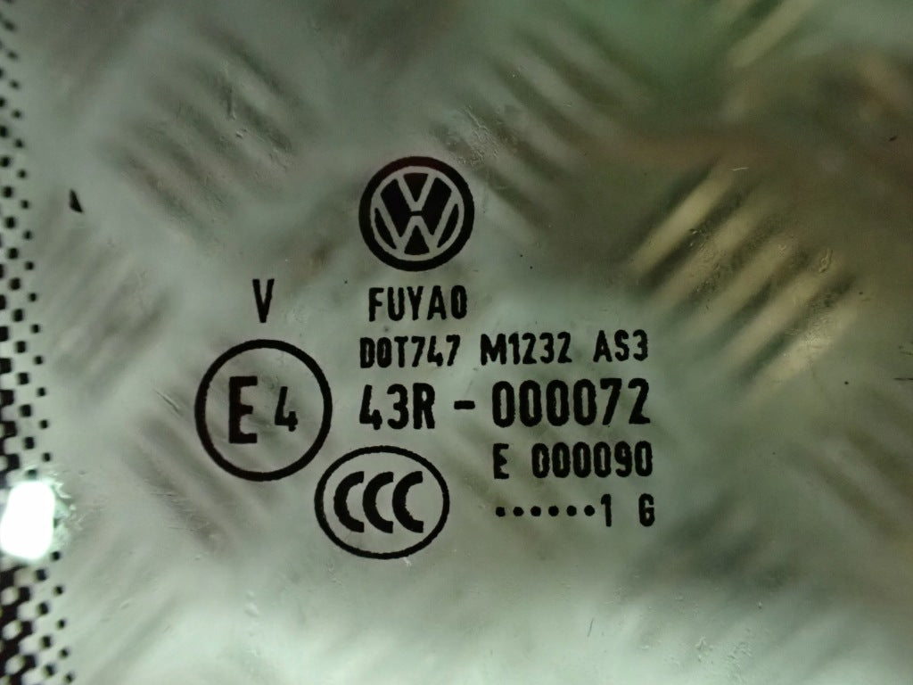 Szyba Karoseryjna Lewa VW Atlas