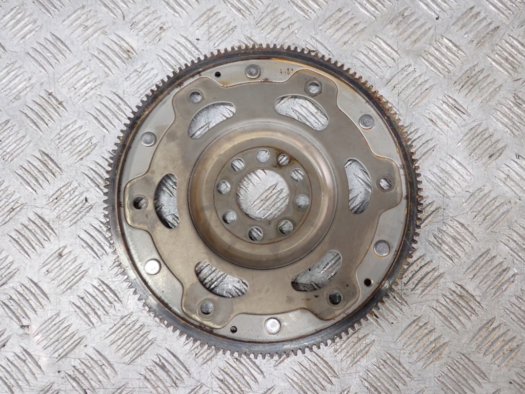 Flywheel for the 2020 Kia Carnival LX KA4 3.5 engine – pictured here, a part from Autolandparts, durable and precision-engineered.
