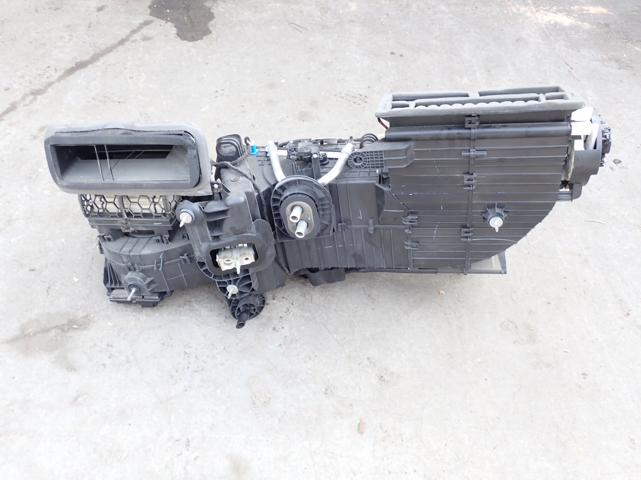 Nagrzewnica KPL Dodge RAM V Limited 2019-