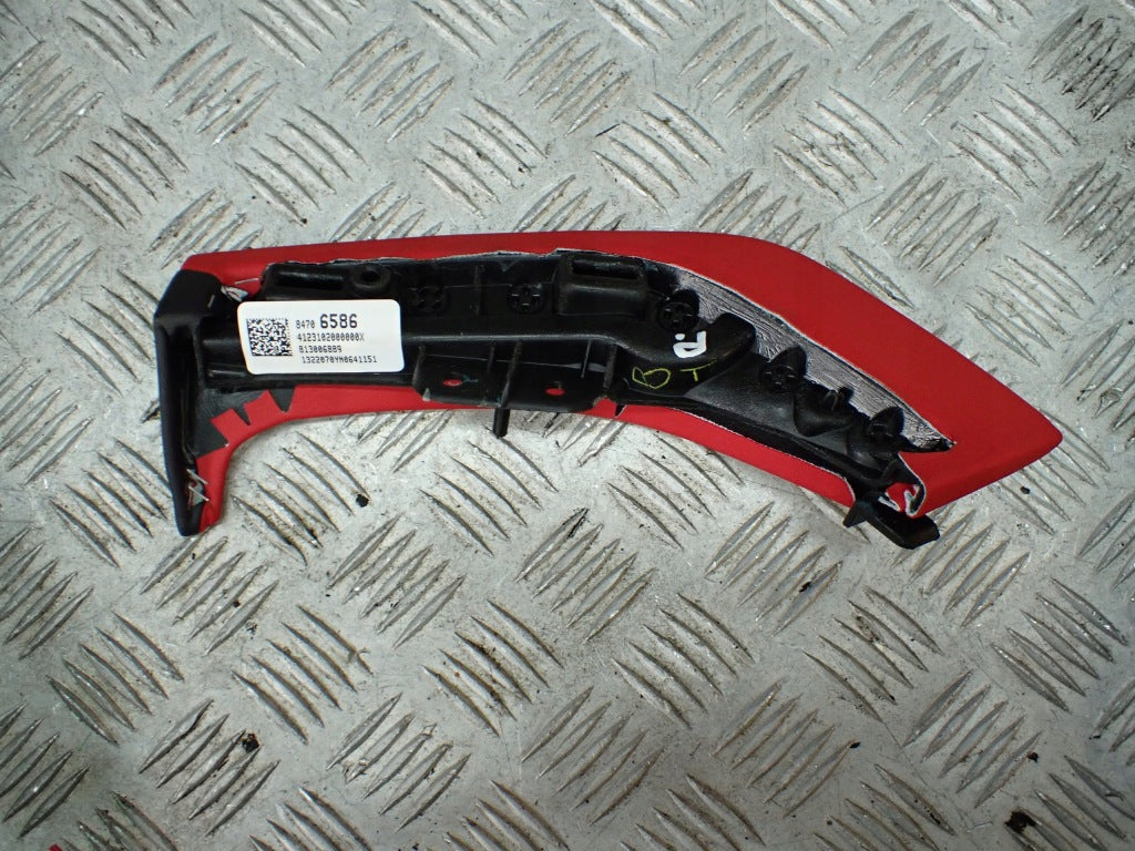 Kokpit Deska Osłona Głośnika Dekor Skóra Panel Chevrolet Corvette C8 2020-