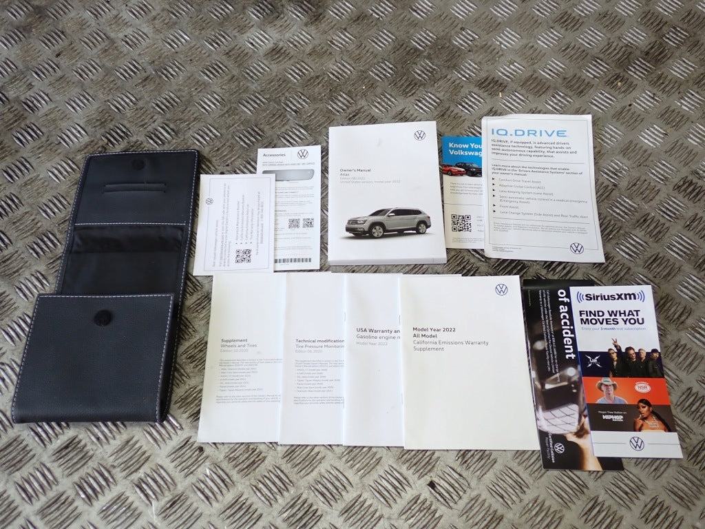 Instrukcja Książka Pokrowiec Komplet VW Atlas Cross Sport R-line 2022