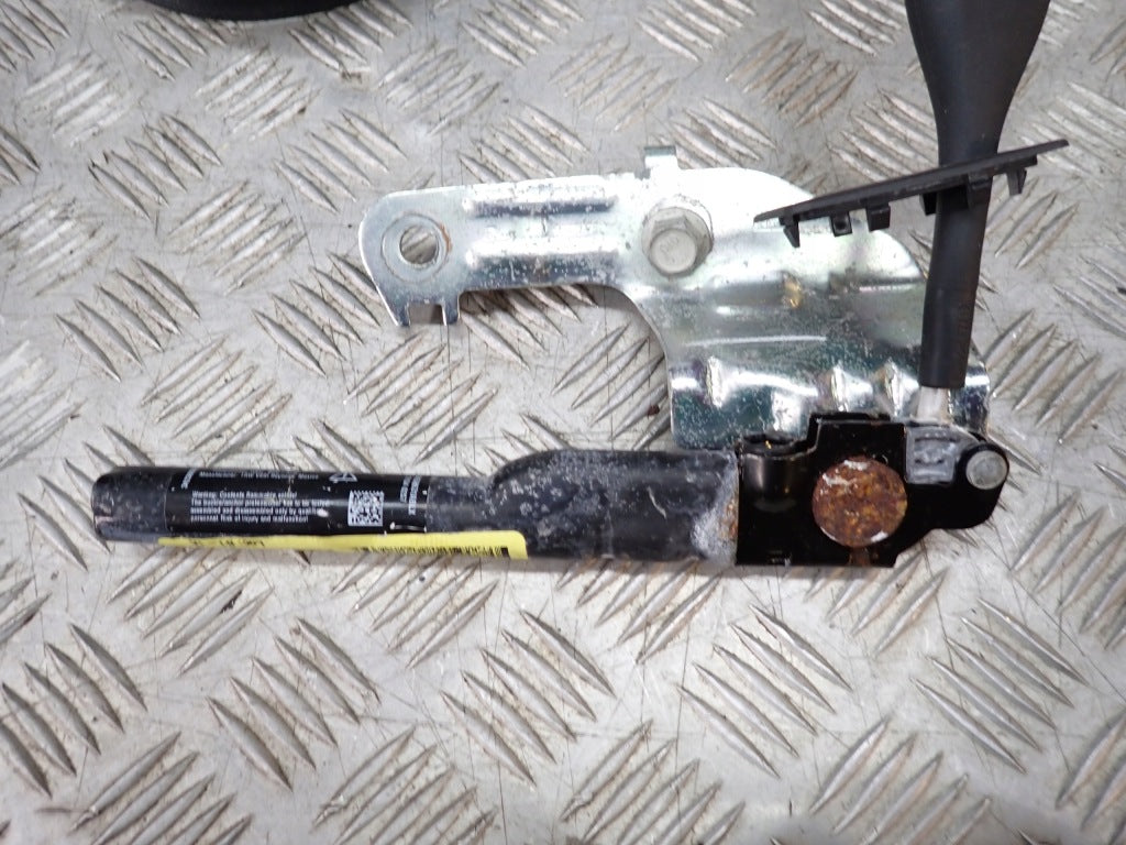 Pas bezpieczeństwa lewy przedni do Ford F350 F250 Super Duty 2021, część samochodowa Autolandparts, element wnętrza pojazdu